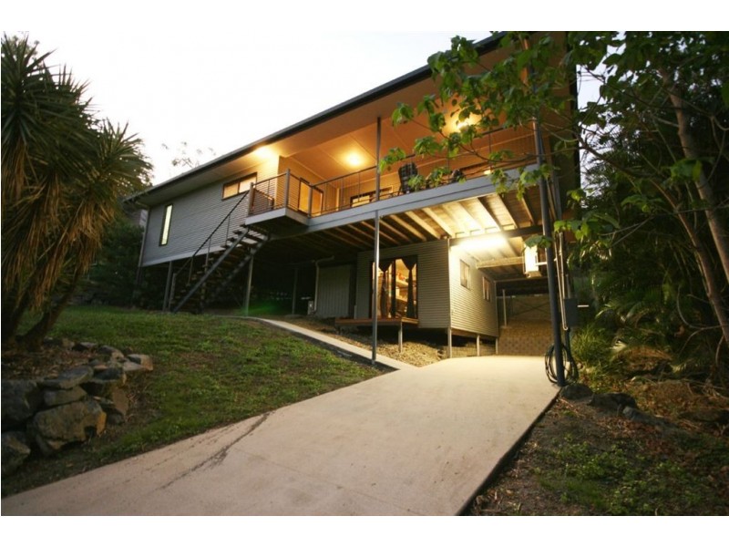 24 Grace Avenue, Cannonvale QLD 4802