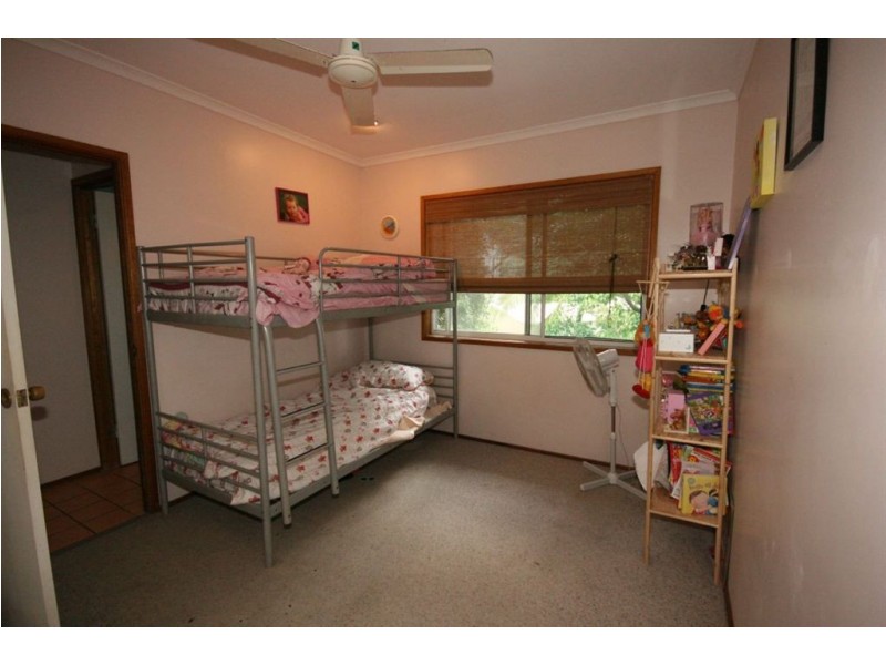 12 Sandpiper Cres, Jubilee Pocket QLD 4802