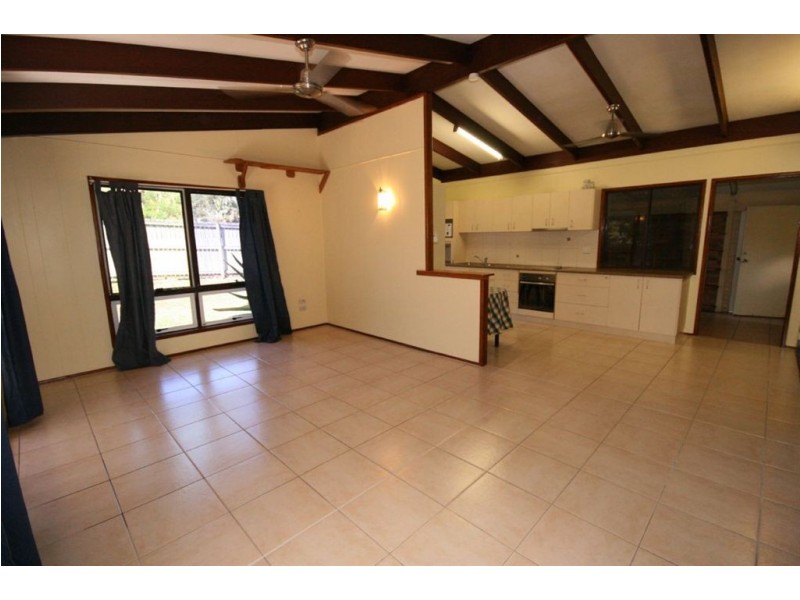 99 Shute Harbour Road, Cannonvale QLD 4802