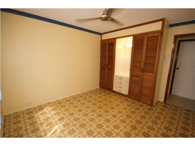 99 Shute Harbour Road, Cannonvale QLD 4802