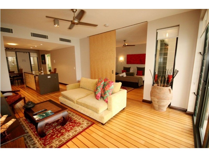 33 Port Drive ‘Port Of Airlie’, Airlie Beach QLD 4802