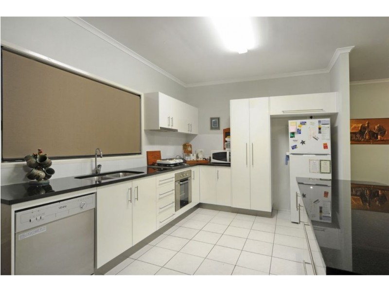34 Grace Avenue, Cannonvale QLD 4802