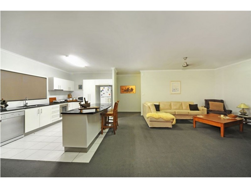 34 Grace Avenue, Cannonvale QLD 4802