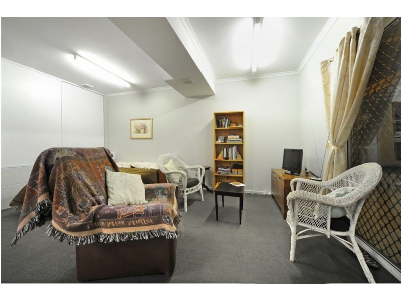 34 Grace Avenue, Cannonvale QLD 4802