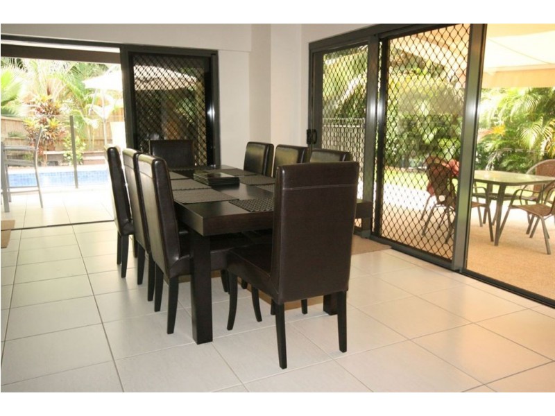 2/5 Olsen Place, Jubilee Pocket QLD 4802