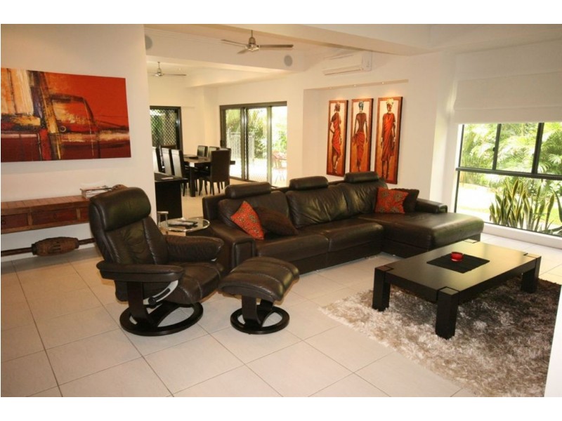 2/5 Olsen Place, Jubilee Pocket QLD 4802