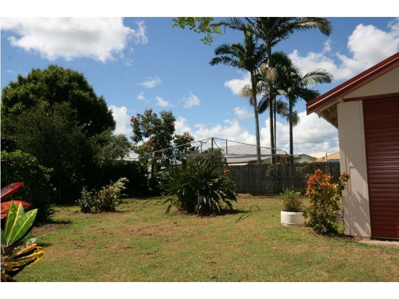 16 Smith Street, Proserpine QLD 4800
