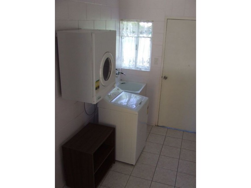 82/3 Eshelby Drive, Cannonvale QLD 4802