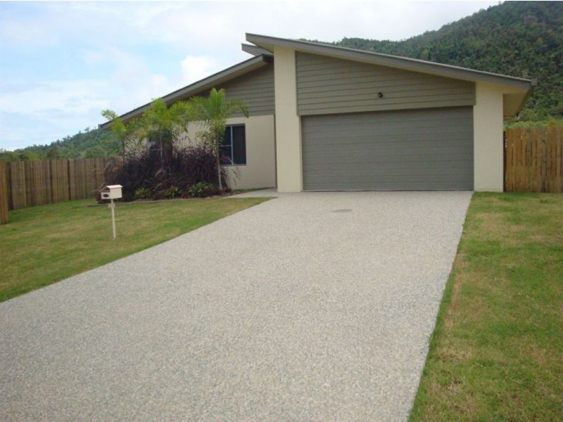 75 Parker Road, Cannonvale QLD 4802