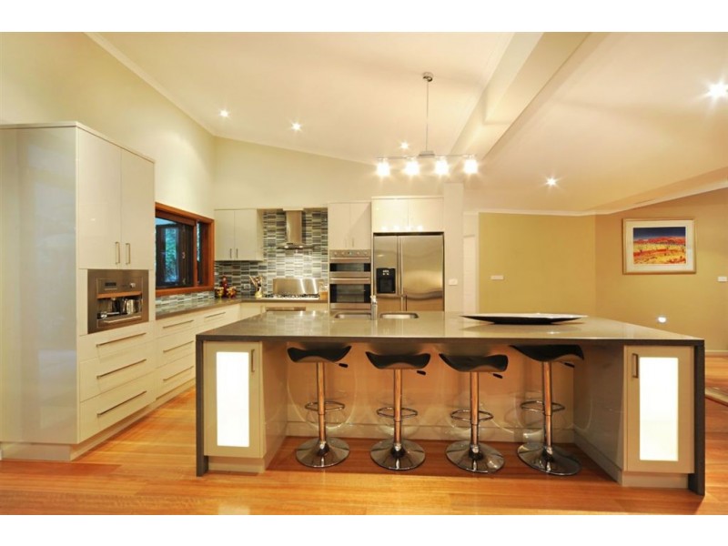 72 Timberland Road, Jubilee Pocket QLD 4802