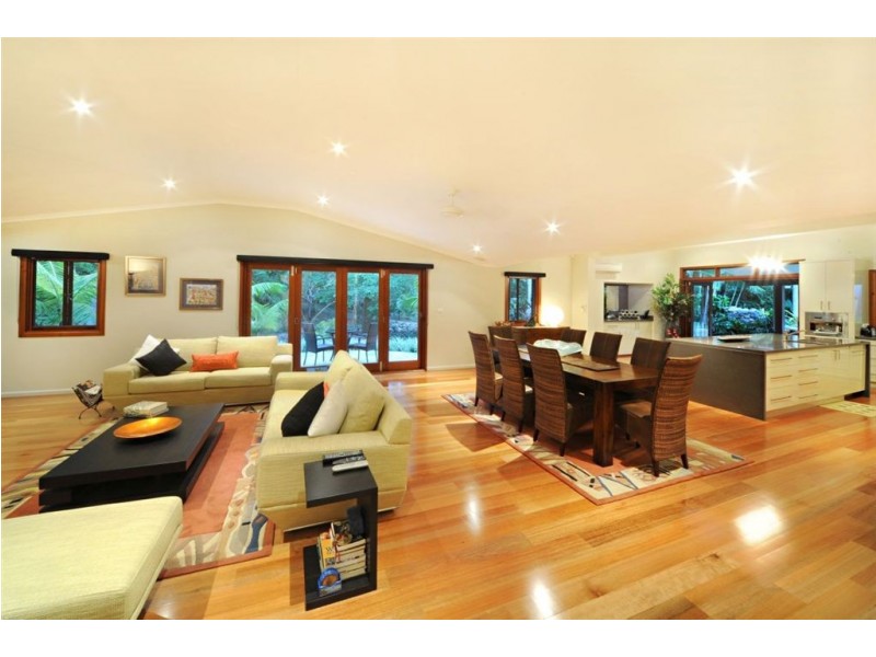 72 Timberland Road, Jubilee Pocket QLD 4802