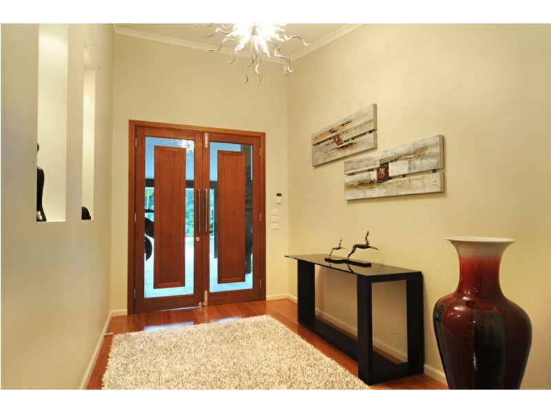 72 Timberland Road, Jubilee Pocket QLD 4802