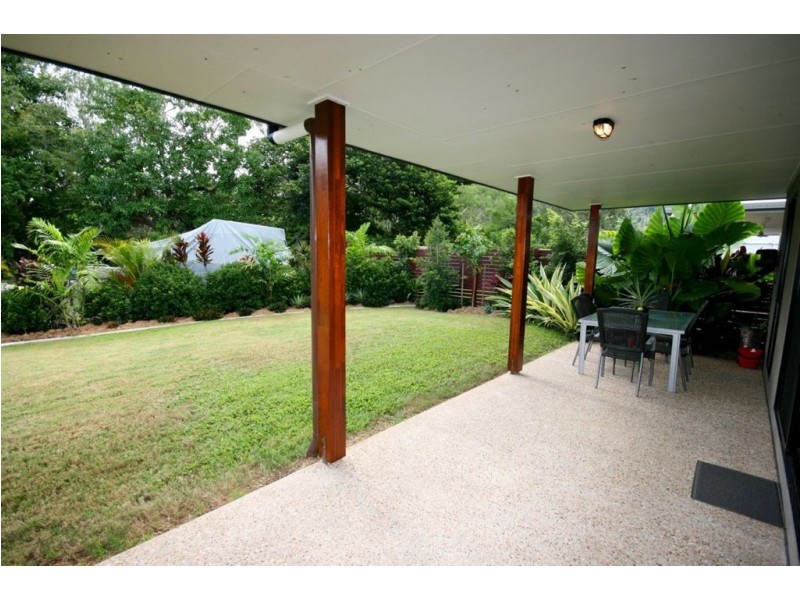 12 Waite Creek Court, Cannonvale QLD 4802