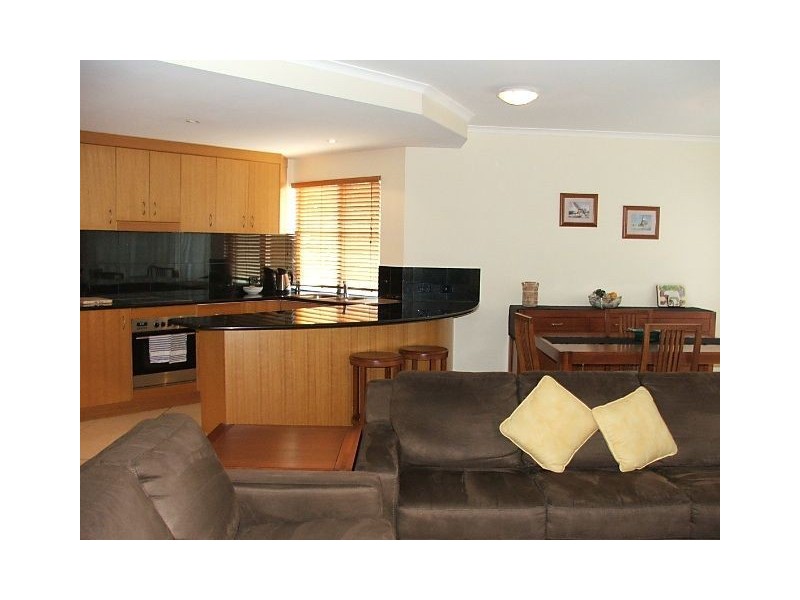 2/6 Orana Street, Airlie Beach QLD 4802