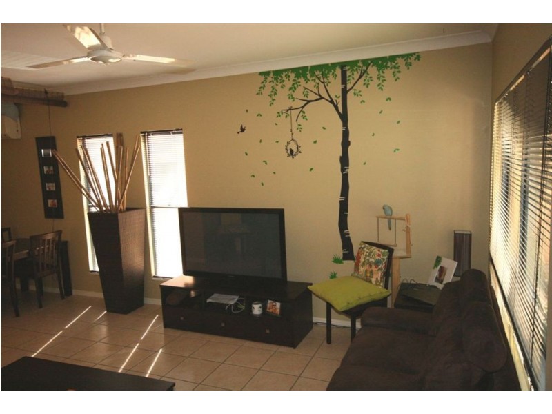 4/7 Erromango Drive, Jubilee Pocket QLD 4802