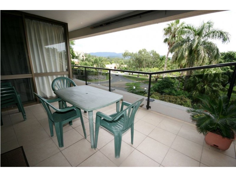 103/2 Eshelby Drive, Cannonvale QLD 4802