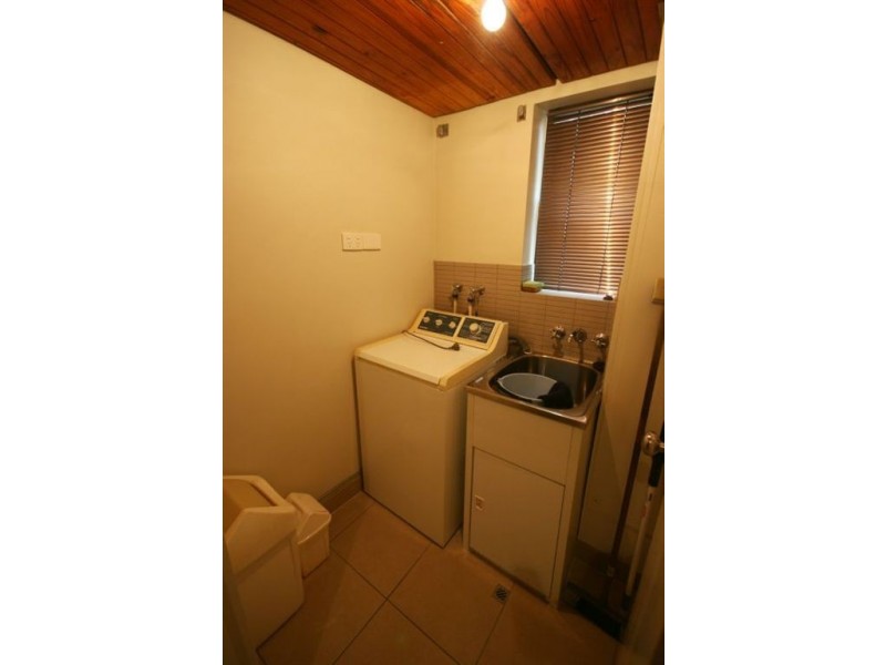 103/2 Eshelby Drive, Cannonvale QLD 4802