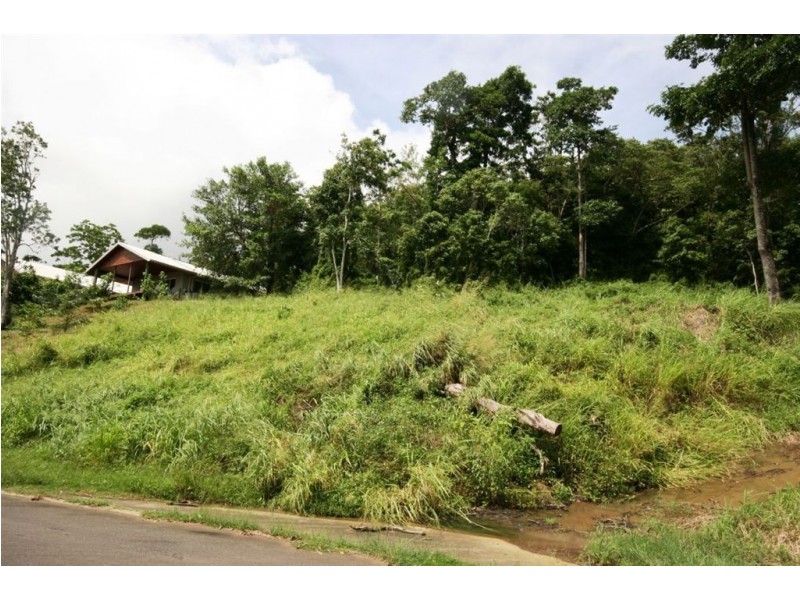 151 Kookaburra Drive, Cannon Valley QLD 4800