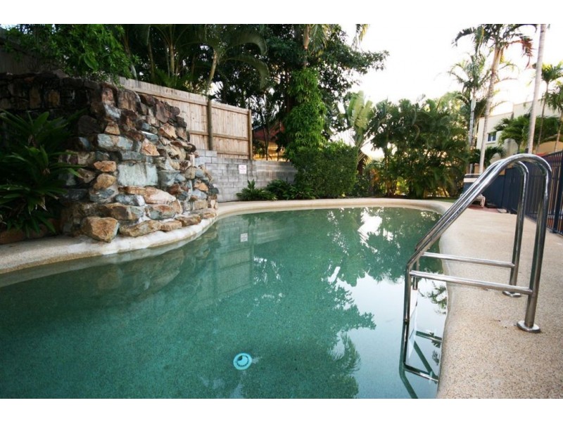 5/20 Island Drive, Cannonvale QLD 4802