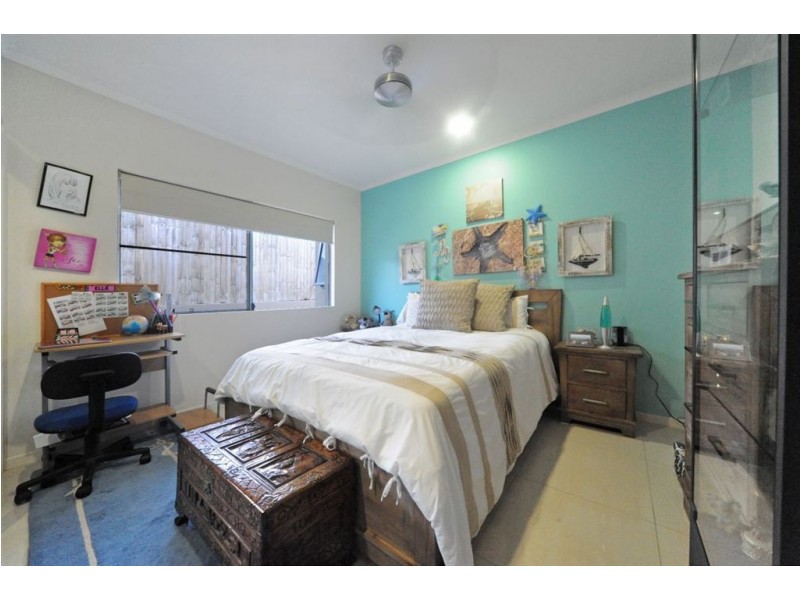 38 Parker Road, Cannonvale QLD 4802