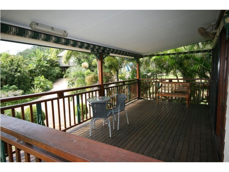 8 Gregory Court, Cannonvale QLD 4802