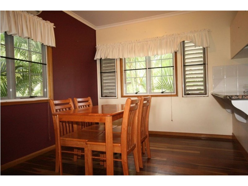 8 Gregory Court, Cannonvale QLD 4802