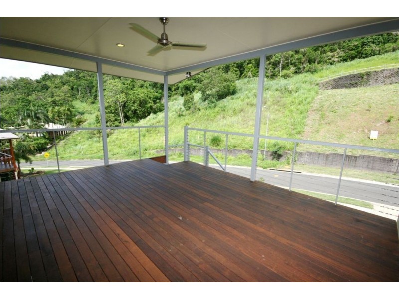 53 Eshelby Drive, Cannonvale QLD 4802