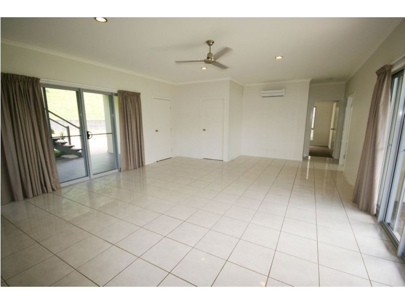 53 Eshelby Drive, Cannonvale QLD 4802