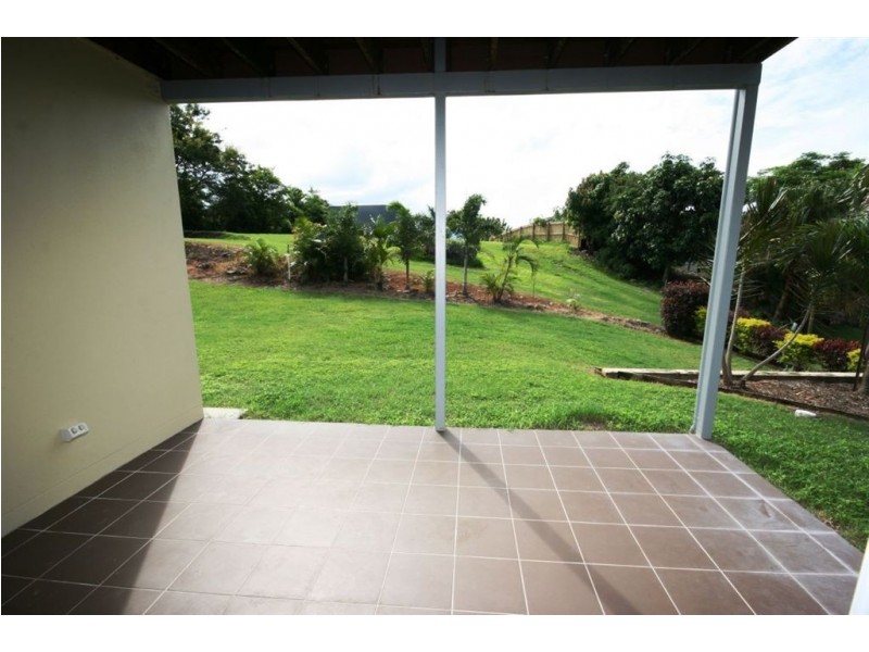 53 Eshelby Drive, Cannonvale QLD 4802