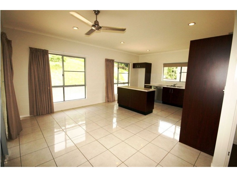 53 Eshelby Drive, Cannonvale QLD 4802