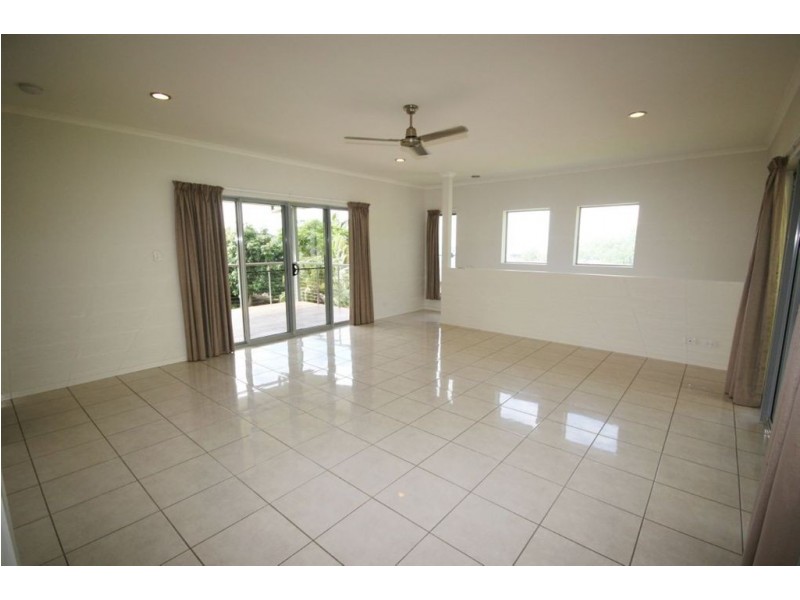 53 Eshelby Drive, Cannonvale QLD 4802