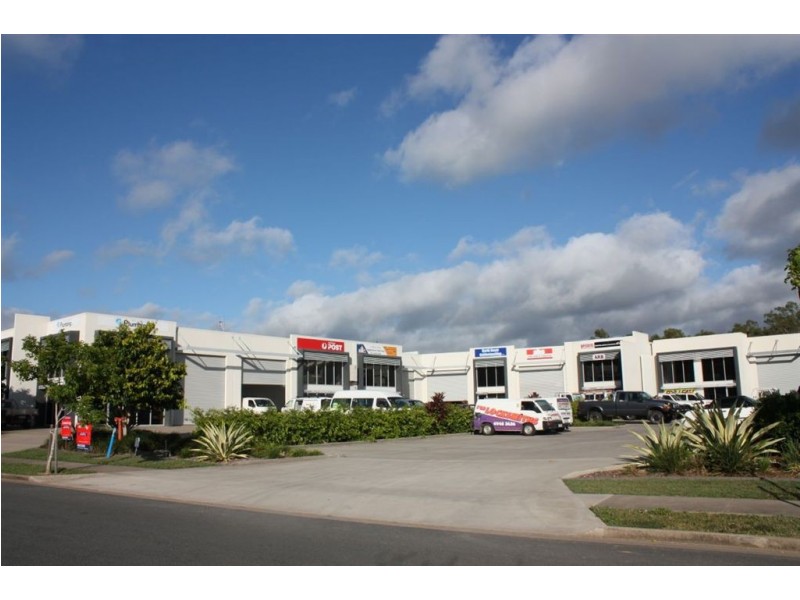 3/8 Myer Lasky Drive, Cannonvale QLD 4802