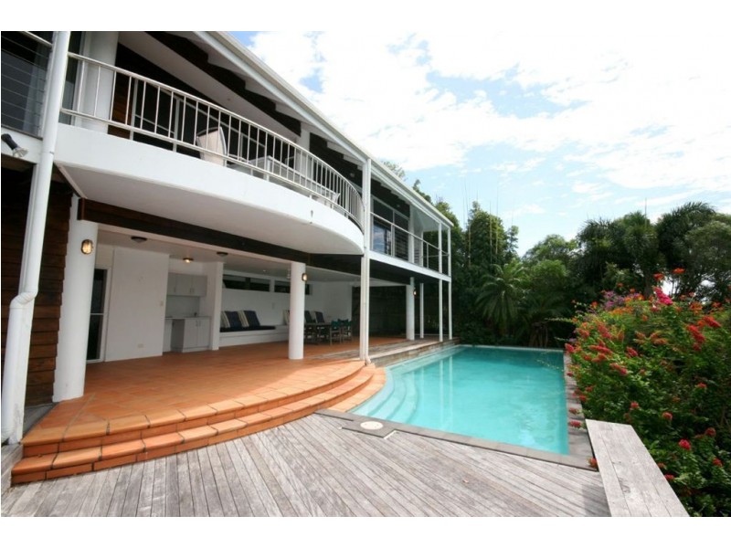 9 Shutehaven Close, Shute Harbour QLD 4802