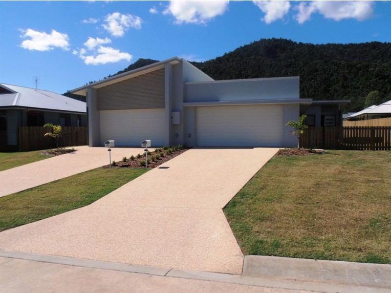 1/89 Parker Road, Cannonvale QLD 4802