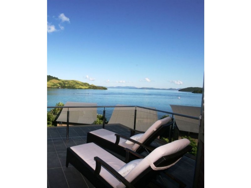 Villa 33/23 Front Street Hamilton Island Yacht Club Villas, Hamilton Island QLD 4803