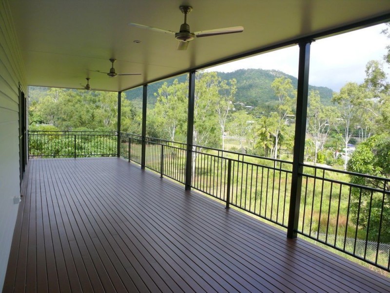 13 Beth Court, Cannonvale QLD 4802