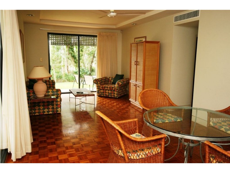 1121 Kunapipi Road, Laguna Quays QLD 4800