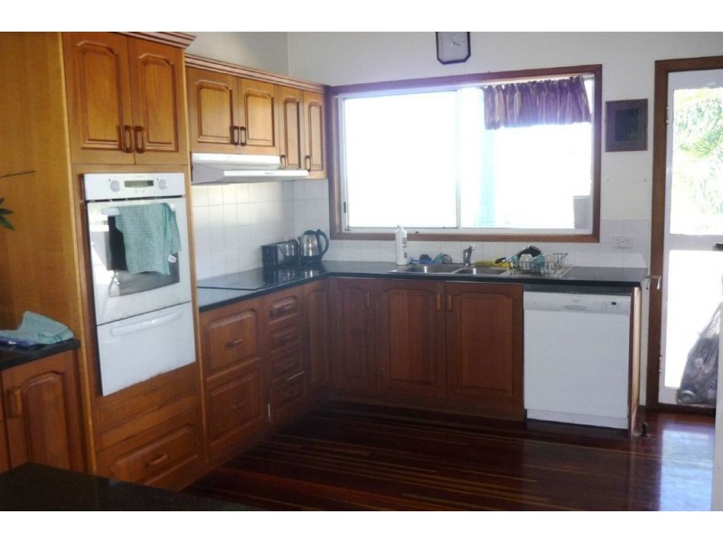 30 Waterson Way, Airlie Beach QLD 4802