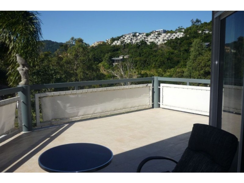 30 Waterson Way, Airlie Beach QLD 4802