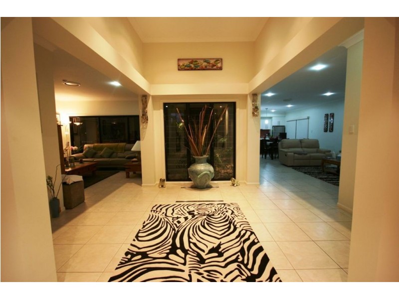 45 Abell Road, Cannonvale QLD 4802