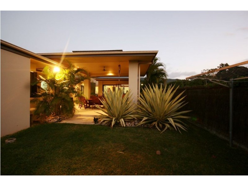 45 Abell Road, Cannonvale QLD 4802