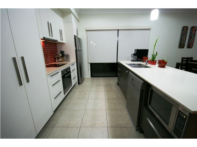 45 Abell Road, Cannonvale QLD 4802