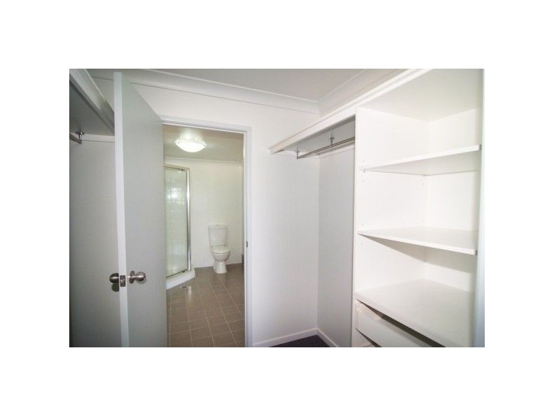 86 Whitsunday Drive, Bloomsbury QLD 4799