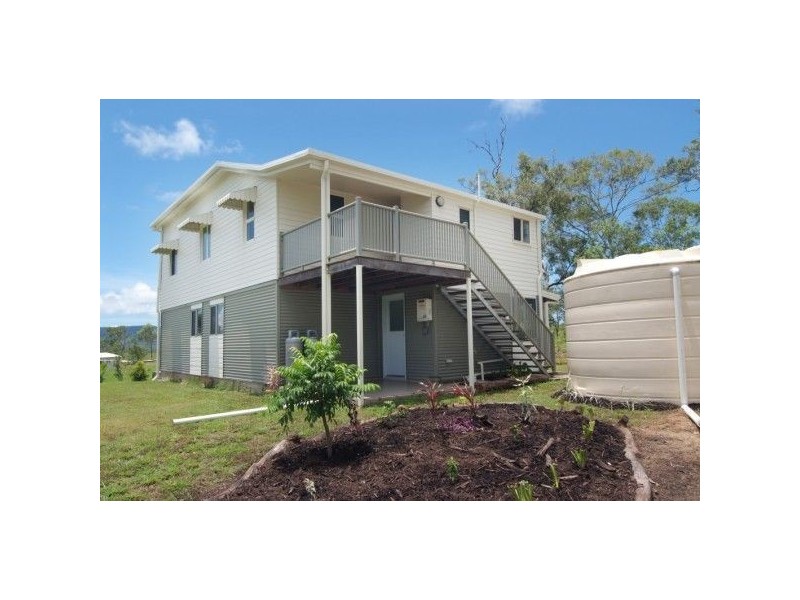 86 Whitsunday Drive, Bloomsbury QLD 4799