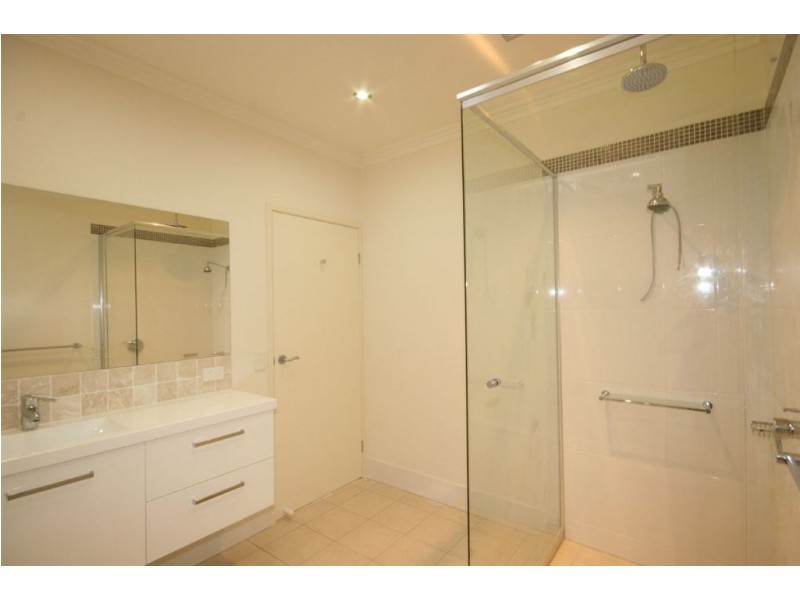 1/31 Sunset Drive, Jubilee Pocket QLD 4802