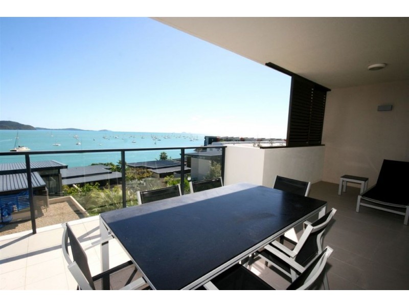 80/11 Altman Ave, Cannonvale QLD 4802