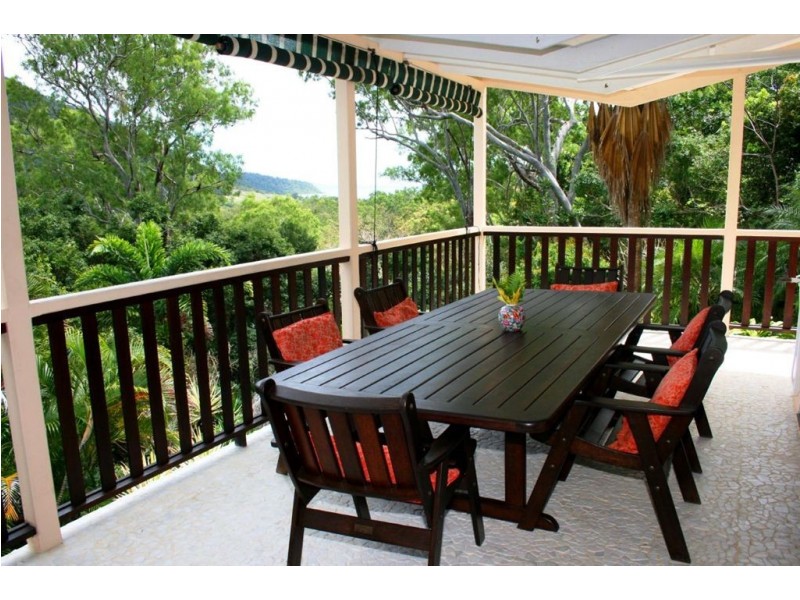 43 Namanula Drive, Flametree QLD 4802