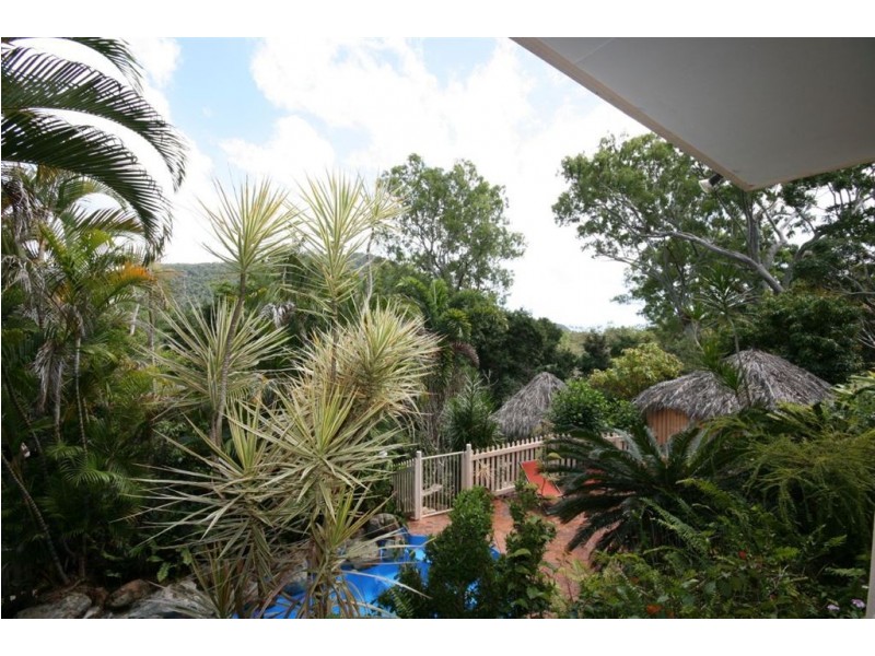 43 Namanula Drive, Flametree QLD 4802