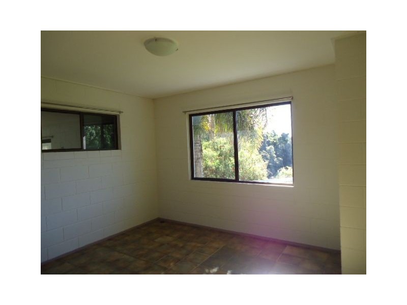 1/61 Jasinique Drive, Flametree QLD 4802