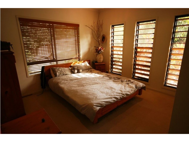 74 Country Road, Cannonvale QLD 4802